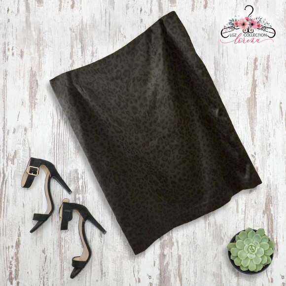 🌴 Alberto Makali silky Cheetah Print Pencil Skirt - Picture 1 of 6